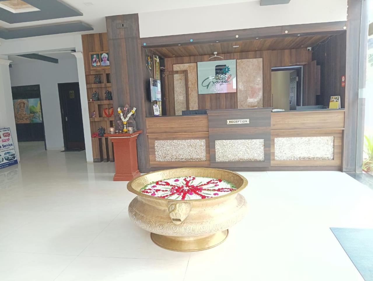 Hotel Pbs Grand Hospet Luaran gambar